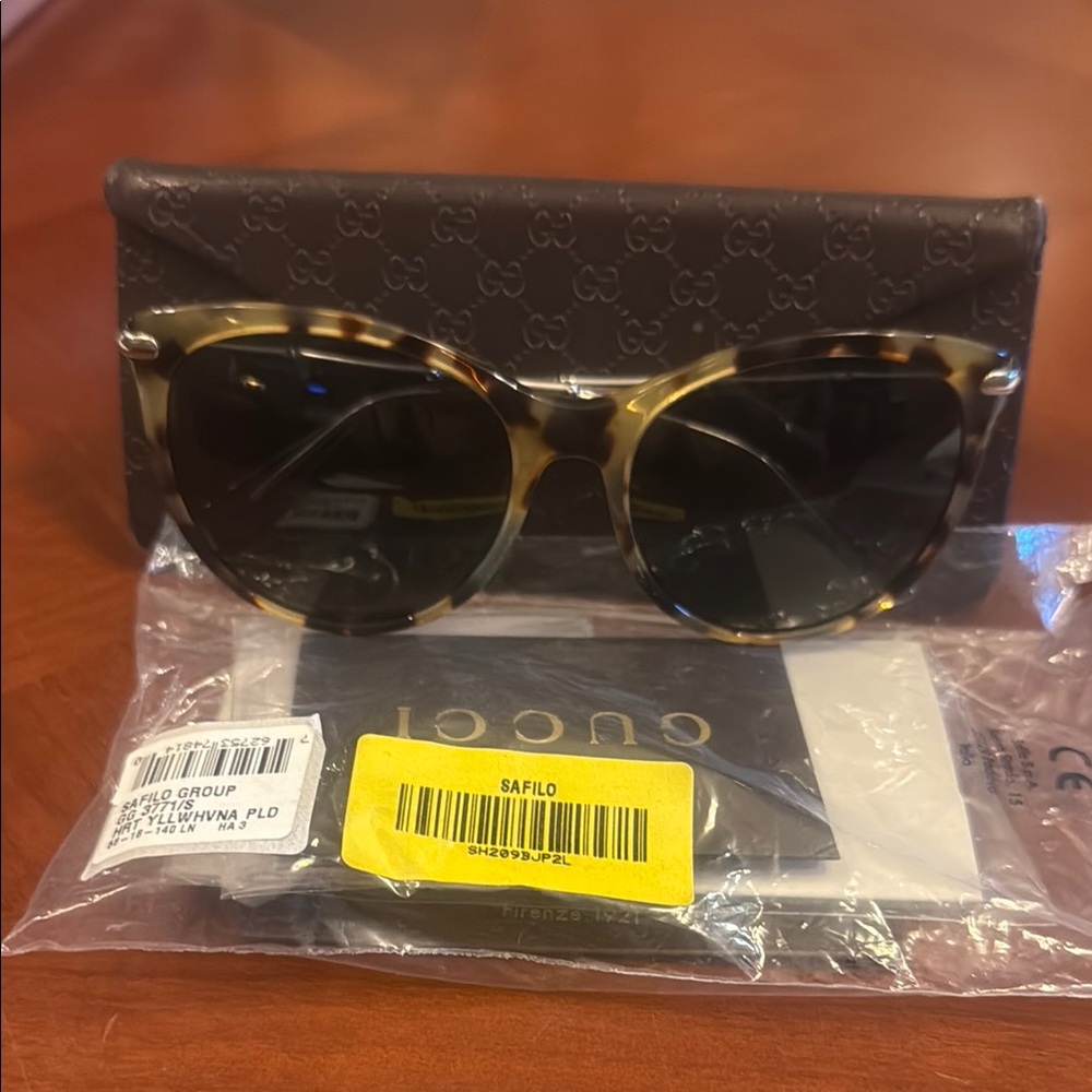 Gucci GG 3771/S Cat Eye Tortoise Shell Sunglasses